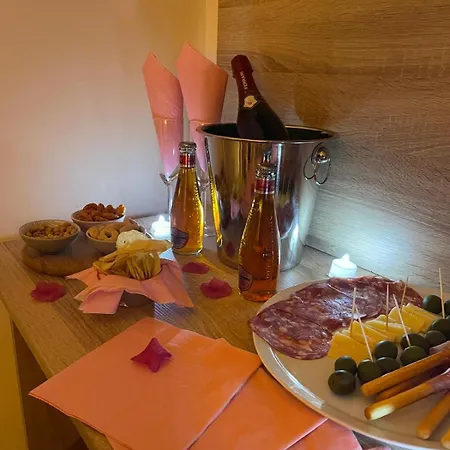 Πανσιόν Attic 4*