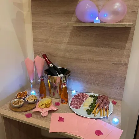 Attic 4* Νάπολη