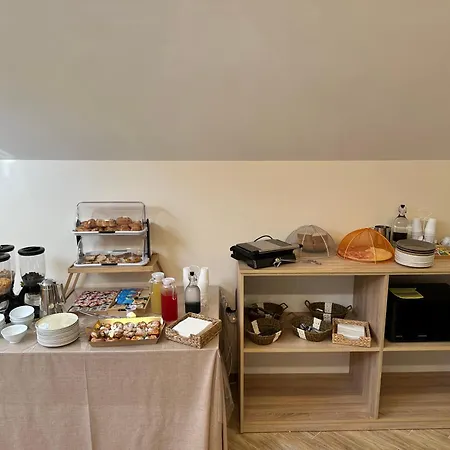Attic * Napoli