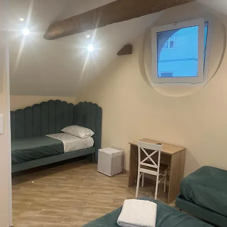 Attic 4*