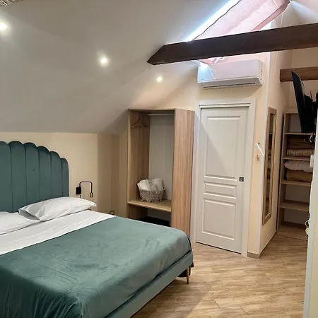 招待所 Attic 那不勒斯