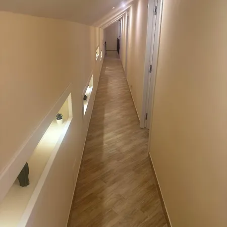 Гостевой дом Attic 4*