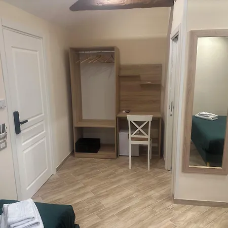 Attic Napoli