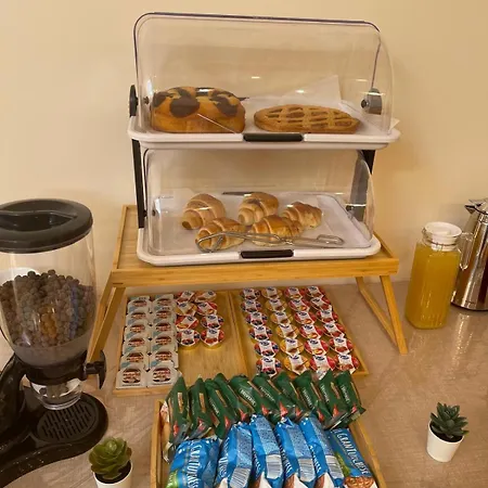 ゲストハウス Attic ナポリ