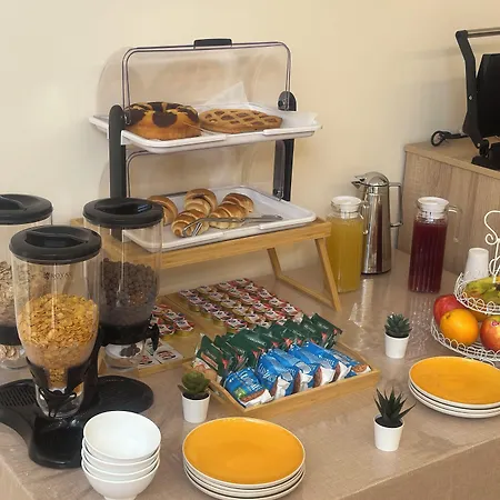 ゲストハウス Attic 4*